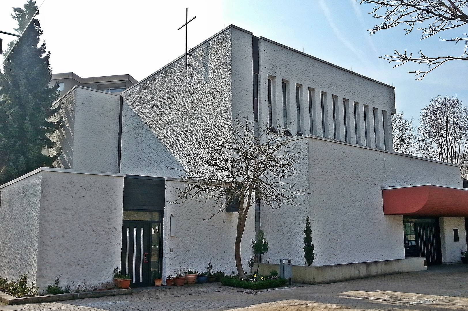 Kirche St. Hedwig von außen