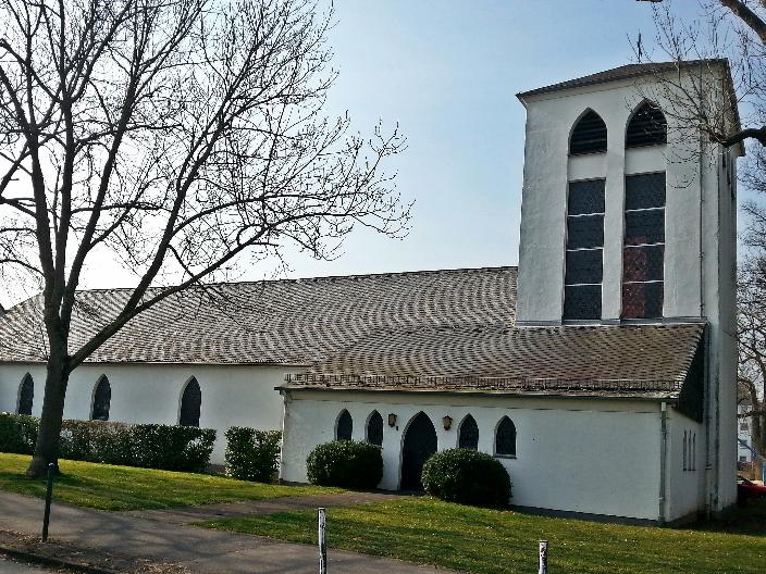 Kirche St. Beatus von außen